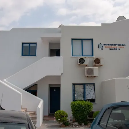 Chloraka Park Apartment Paphos